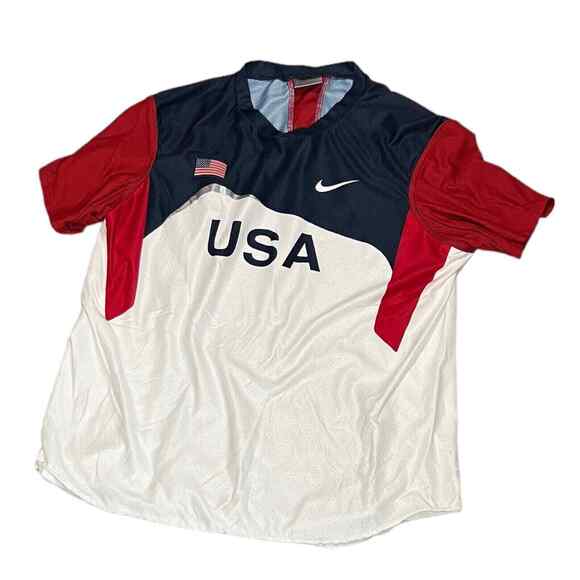 NIKE Women’s DRI-FIT USA Soccer Team Jersey Red White Blue Size Medium - Picture 1 of 4